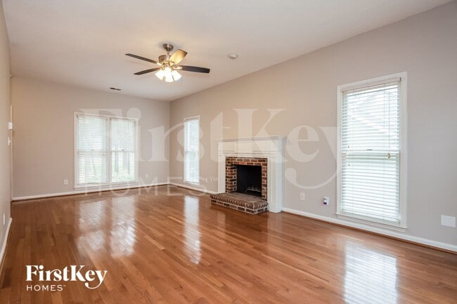 11009 S Ford Rd in Charlotte, NC - Building Photo - Building Photo