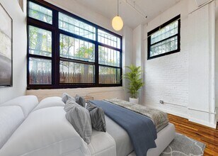 315 Seigel St in Brooklyn, NY - Building Photo - Building Photo