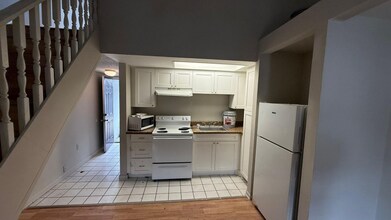 1260 E 113th Ave in Tampa, FL - Building Photo - Building Photo