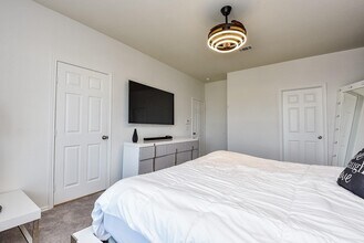 10310 Marston Vineyard Dr in Houston, TX - Building Photo - Building Photo