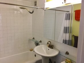 145 Pinckney St in Boston, MA - Building Photo - Building Photo