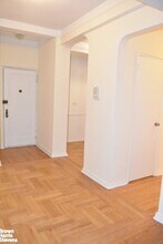 205 Pinehurst Ave, Unit 1L in New York, NY - Building Photo - Building Photo