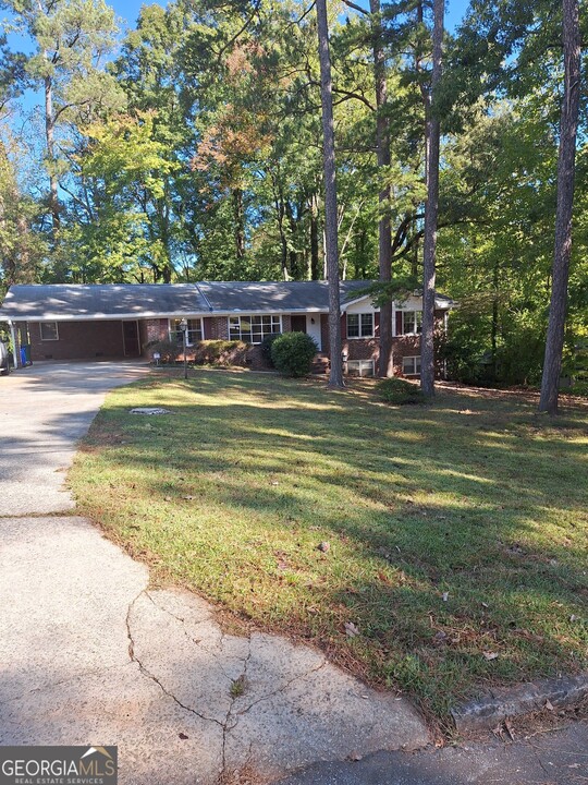 4228 Liffey Ln in Decatur, GA - Building Photo