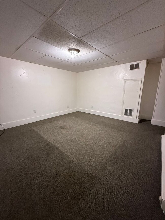 123 W Walnut St in Washington, PA - Building Photo - Building Photo