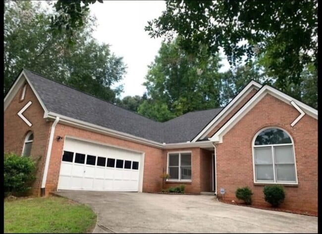 property at 3530 Pierce Arrow Cir