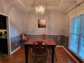 2401 Ermine Dr in Huntsville, AL - Building Photo - Building Photo
