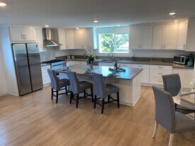 8631 Olin St, Unit 2 in Los Angeles, CA - Building Photo