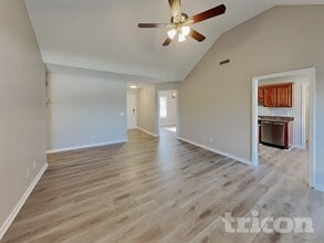 7029 Bridgewater Dr in Smyrna, TN - Building Photo - Building Photo