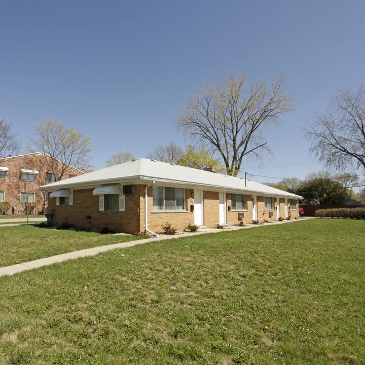 4600-4616 Leafdale Blvd in Royal Oak, MI - Building Photo