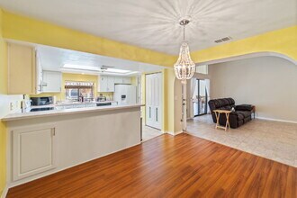 5510 SW 4th Pl in Cape Coral, FL - Building Photo - Building Photo