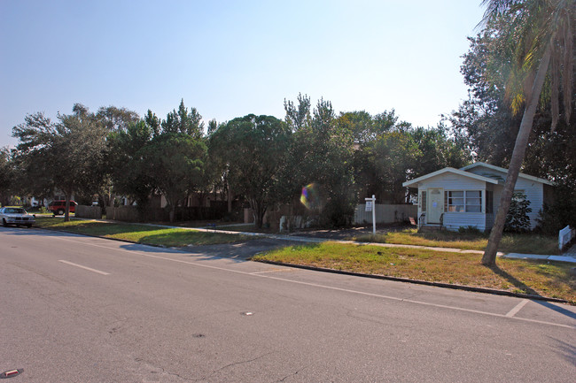 3736 1st Ave N in St. Petersburg, FL - Building Photo - Building Photo