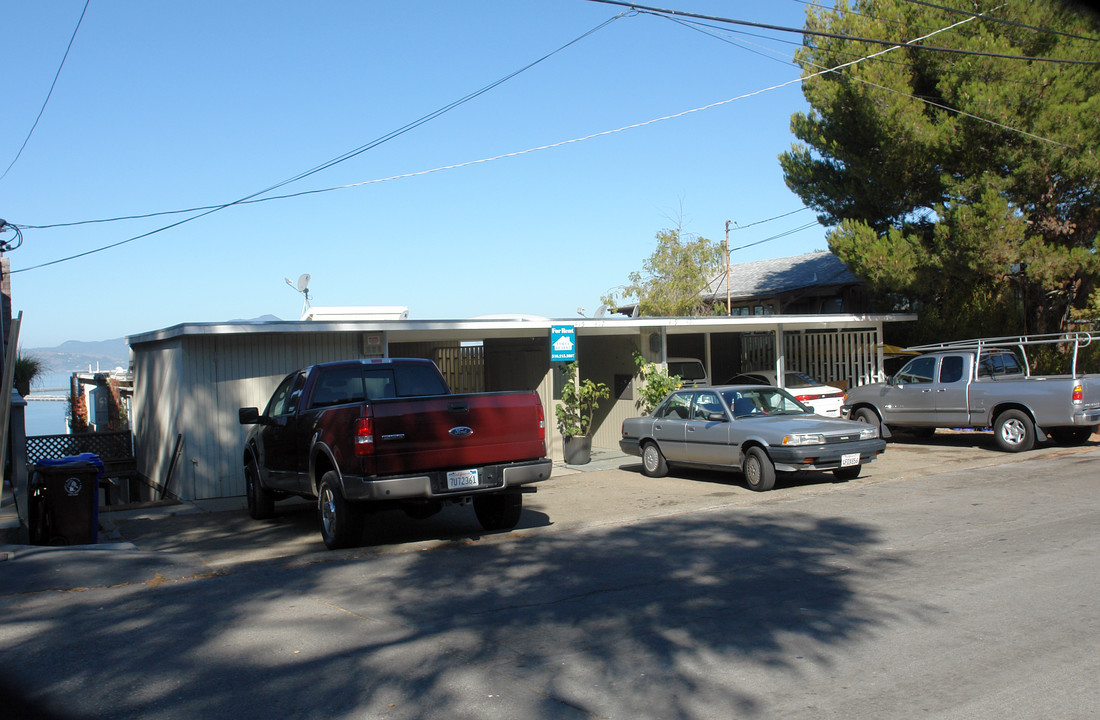 415 Golden Gate Ave in Richmond, CA - Building Photo