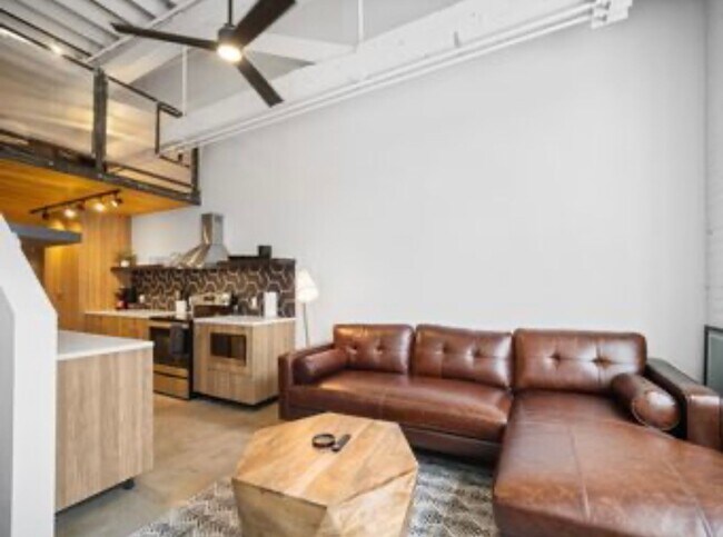 111 S Adams St in Spokane, WA - Foto de edificio - Building Photo