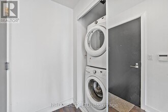 89-2489 McGill St in Toronto, ON - Building Photo - Building Photo