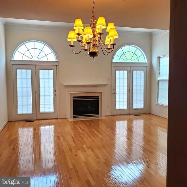 728 Market St E in Gaithersburg, MD - Building Photo - Building Photo