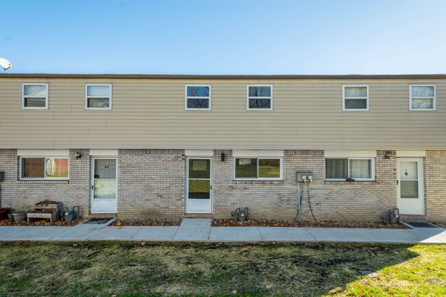 Cathell Townhomes in Pittsburgh, PA - Foto de edificio - Building Photo