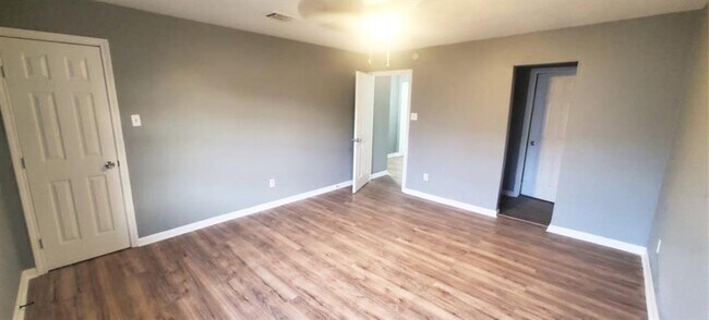 12311 Ormandy St in Houston, TX - Building Photo - Building Photo