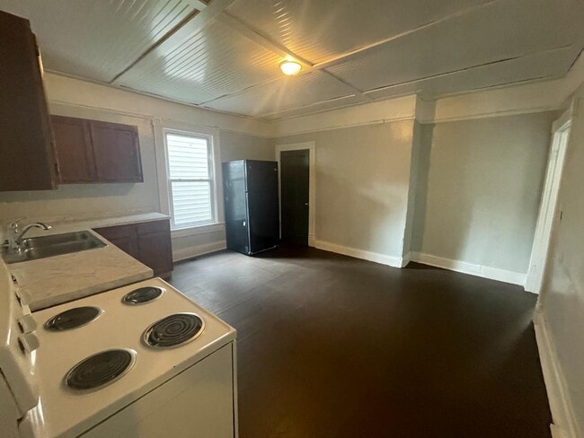 2019 Main St in Lynchburg, VA - Building Photo - Building Photo