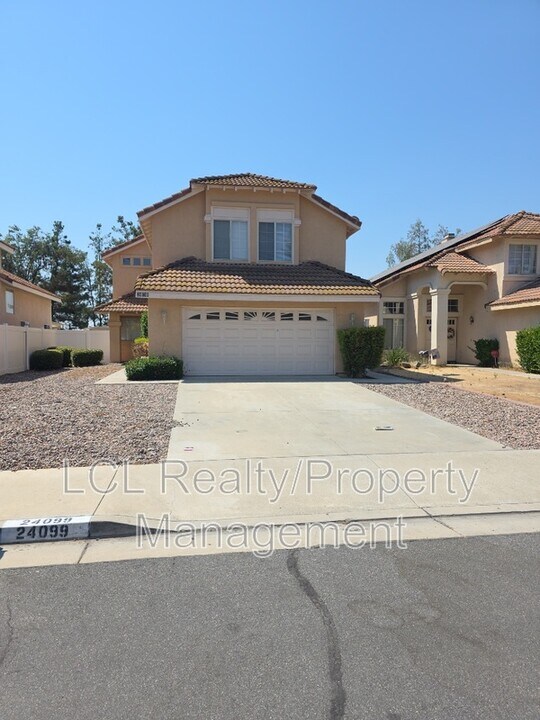 24099 Golden Pheasant Ln in Murrieta, CA - Building Photo