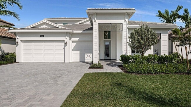 9516 St Germain Dr in Palm Beach Gardens, FL - Building Photo - Building Photo