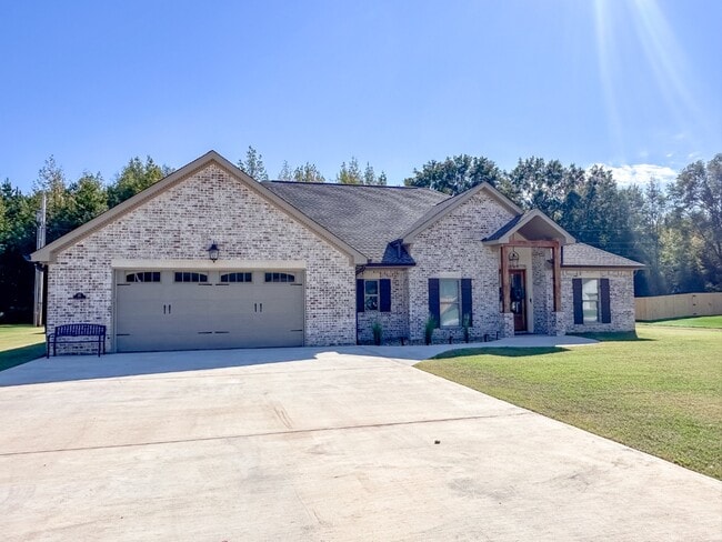 property at 37 N Penny Ln