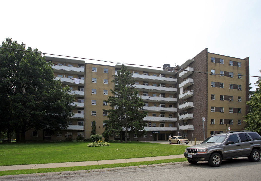 Lake Promenade Community in Toronto, ON - Building Photo