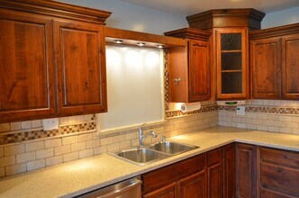 17205 Germain St, Unit 17205 in Granada Hills, CA - Building Photo - Building Photo