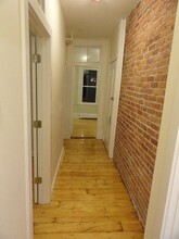 227 Norfolk St, Unit 4T in Cambridge, MA - Building Photo - Building Photo