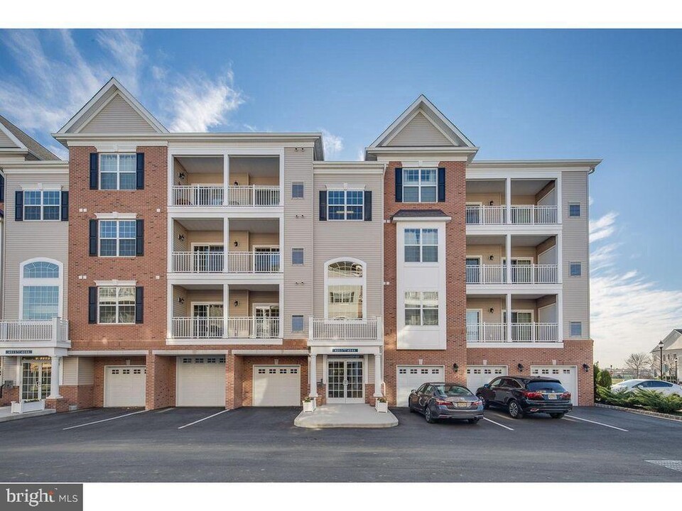 4525 Champions Run in Cherry Hill, NJ - Building Photo