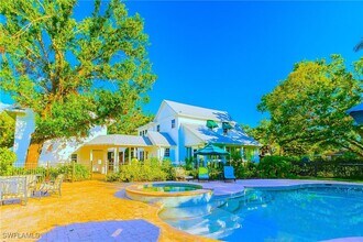 1427 El Prado Ave in Ft. Myers, FL - Building Photo - Building Photo