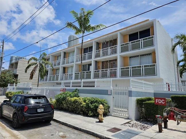 property at 450 SW 3rd St