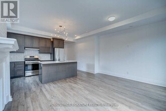 1 Lansdowne Ave in Toronto, ON - Building Photo - Building Photo