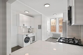 216 Madison St in Hoboken, NJ - Building Photo - Building Photo