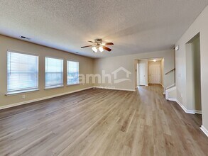 4016 Broken Arrow Dr in Ladson, SC - Foto de edificio - Building Photo