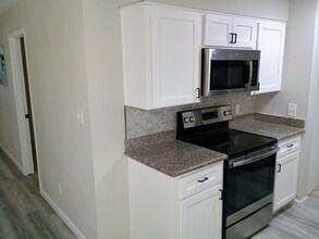 5834 Forest Grove Blvd in Orlando, FL - Building Photo - Building Photo