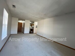 1660 Swanson Dr in Syracuse, NE - Building Photo - Building Photo