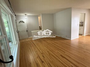 6301 Russell Ave S in Richfield, MN - Building Photo - Building Photo