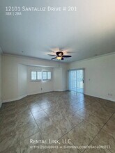 12101 Santaluz Dr in Ft. Myers, FL - Building Photo - Building Photo