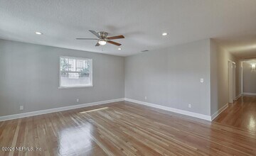 2819 Oak St in Jacksonville, FL - Building Photo - Building Photo