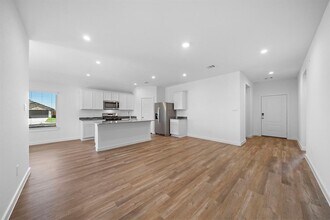 1106 Vista Pointe Dr in Rosharon, TX - Building Photo - Building Photo