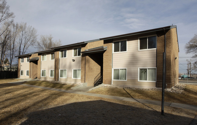 Milliken Apartments in Milliken, CO - Foto de edificio - Building Photo