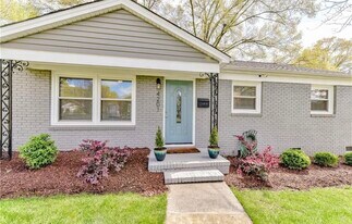 4201 Seaforth Dr in Charlotte, NC - Building Photo