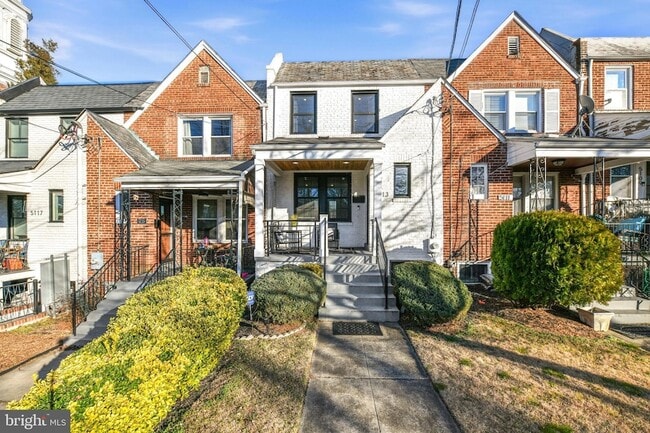 5113 4th St NW in Washington, DC - Foto de edificio - Building Photo