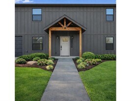 26218 N 2960 Rd in Cashion, OK - Building Photo