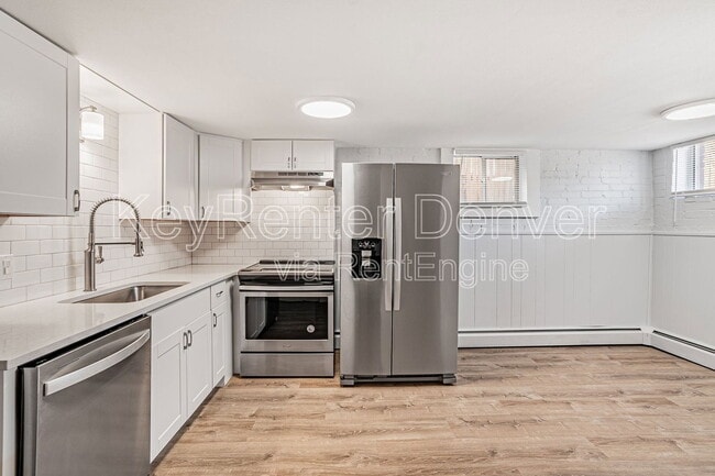 property at 1532 Perry St