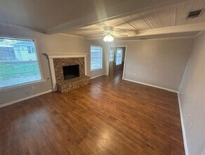 615 Devonshire Dr in Richardson, TX - Building Photo - Building Photo