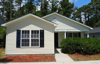 42 Hillsdale Dr in Wilmington, NC - Building Photo