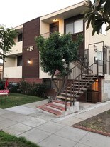 419 S Verdugo Rd, Unit 110 in Glendale, CA - Building Photo