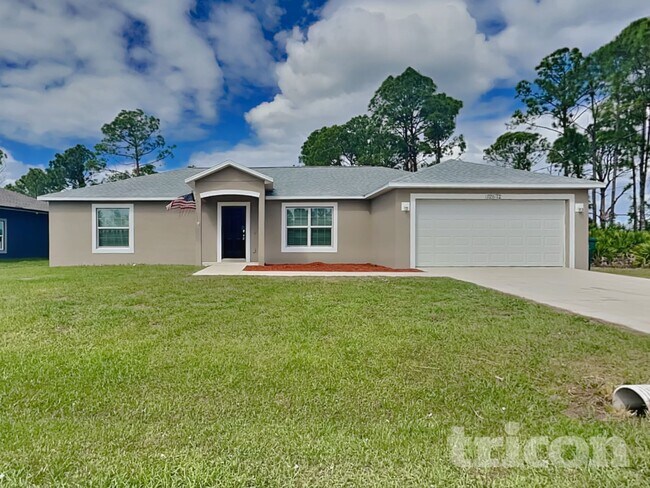 12572 Buffing Rd in Port Charlotte, FL - Foto de edificio - Building Photo