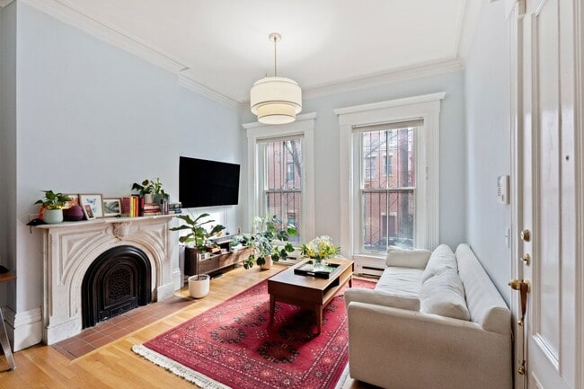 property at 7 Dwight St